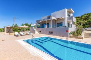 Villa Patra by Villa Plus