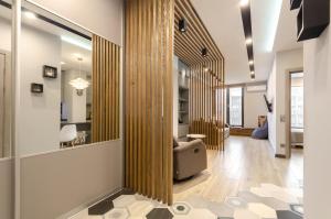 7-67 New York, Antonovycha 74, Kyiv centre, Olimpiiska metro nearby, fantastic city view, Petrovdom Apartment