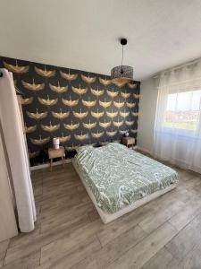 Appartement T2 rénové avec balcon et parking