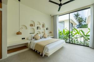 Soma House - Adults Only
