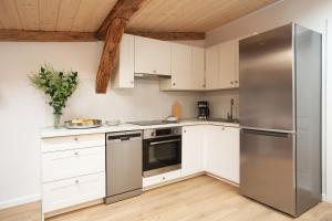 Wielopole Old Town Apartments by BookingHost