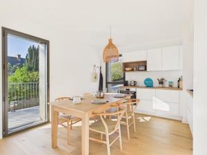 Appart pour 4, terrasse, 200 m du port