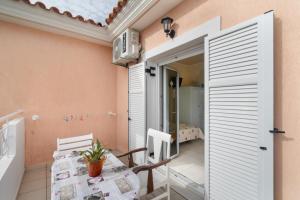 Helena Inn Kefalonia