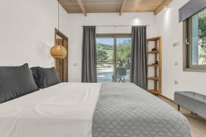 Natura Oliva House