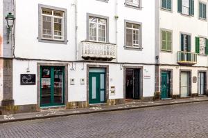 Garden View Apartment