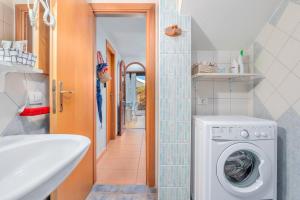 San Teodoro Holiday House A img19