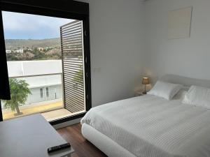 Chulera Beach townhouse sea views