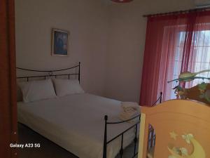 Menidi apartment Β