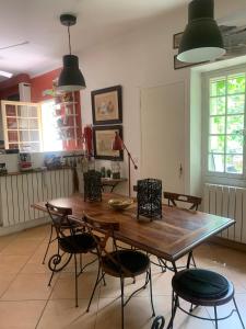 Un joyau caché au bord de la mer