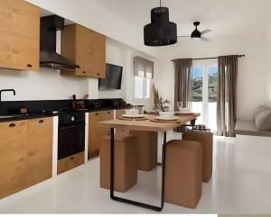 Batsi view house