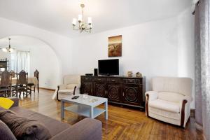 Casa Dona Isaura