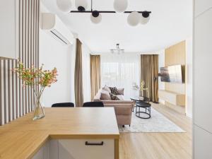 Apartly - Aura Balcony & Parking II