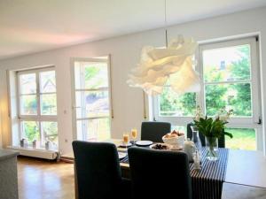 Komfort-Ferienwohnung am See