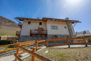 Rebeccas House few steps from skiing - Happy Rentals