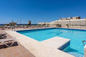 Apartment with Swimming-pool