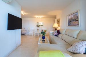Apartment with Swimming-pool