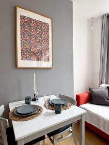 Clerkenwell Apartments by PrimeCityHosts
