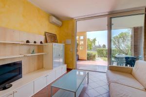 Azzurro Apartment