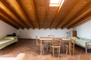 Villa Sara sulletna con Piscina