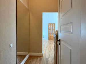 Modern 2-room flat in the city center
