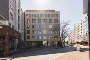 Your Most Central Spot - Culture & Shopping