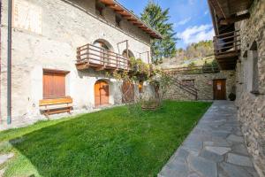 Romito Lodge Apartment Mountain Retreat - Happy Rentals