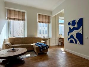 Modern 2-room flat in the city center