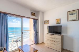 Calpe primera linea con piscina
