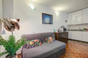 Studio Saturno 23 in the city center - Happy Rentals