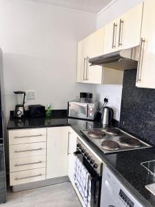 LB city junction nest