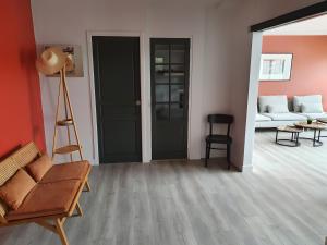 Ôwazo, Jolie Maison, Piscine