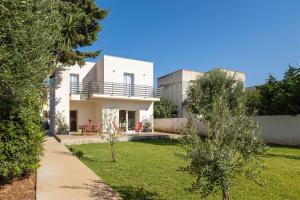 Villa Francesca - Beach and Airport