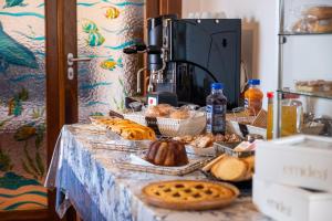 By The Sea – Le Chele