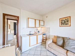 Altaluna Apartment with Pool