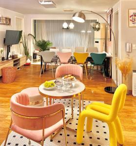 Spacious 3BR Seoul Stay for Groups & Families Up to 10