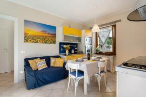 Residenza Jasmine Yellow Apartment