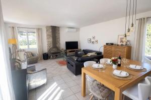 Provençal villa of 140 m with private pool