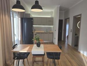 Neapoli Light Residence