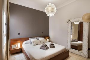 Next To Las Canteras Beach Charming