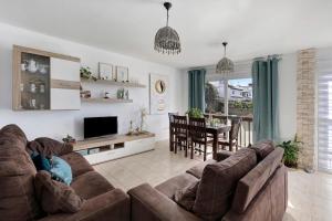 Duplex India