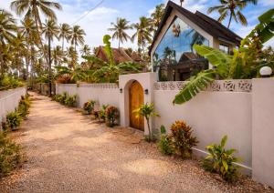 Bahari Mirror Villas