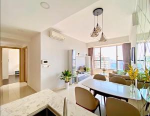 Rivergate Heart Saigon City Free Pool