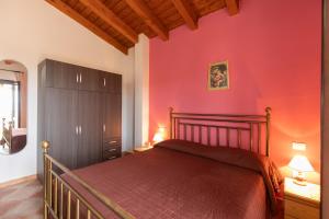 Attico con vista collinare img12