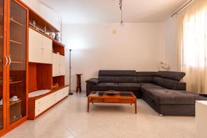 Villa Altavilla with pool