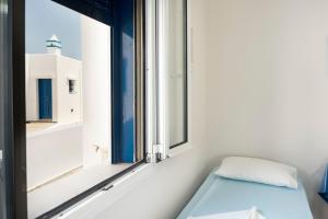 Studios Ninemia Serifos 3