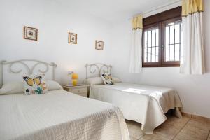 Villa Fornell 1 piscina compartida