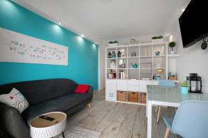 Cute Studio In The Sun
