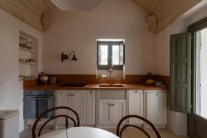 New Borghetto Formica con piscina