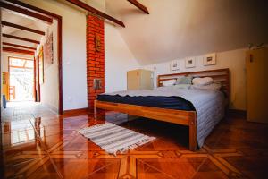 Erdődi Birok - Erdődi Liget - Erdődi Manor - Erdődi Grove