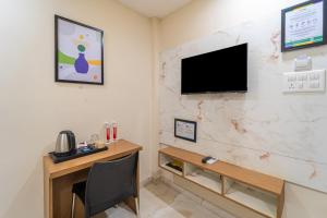 Hotel Grand, Indore